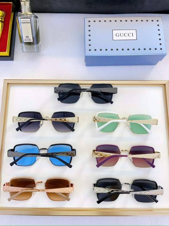 Picture of Gucci Sunglasses _SKUfw80049234fw